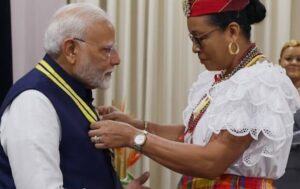 State slatues to Prime minister Modi 