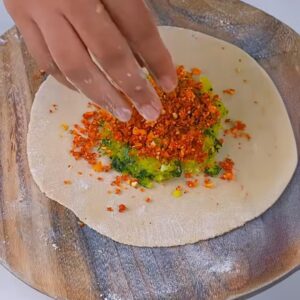 Vadapav Style Paratha Recipe 