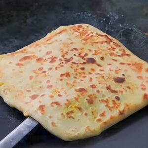 Vadapav Style Paratha Recipe 